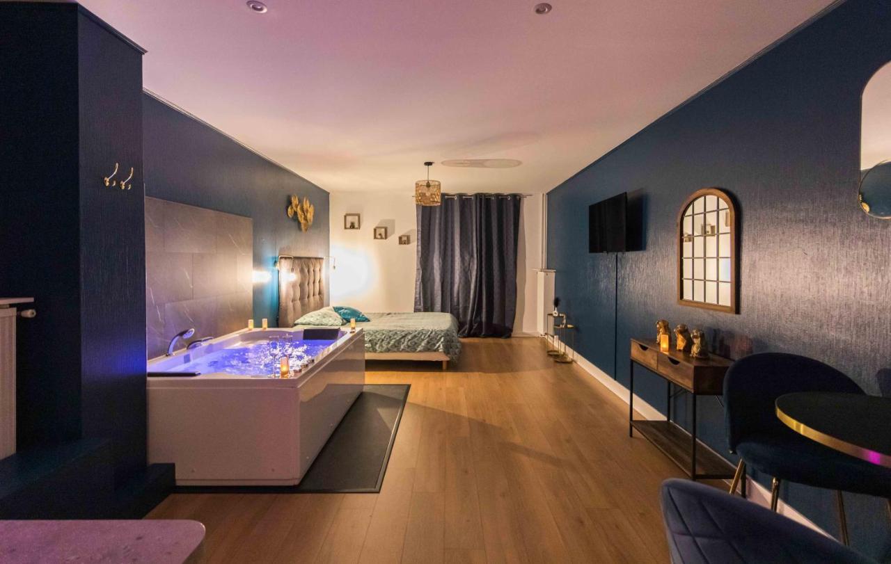 * Spa & Detente # Suite Privee # Tours # Netflix * Luaran gambar